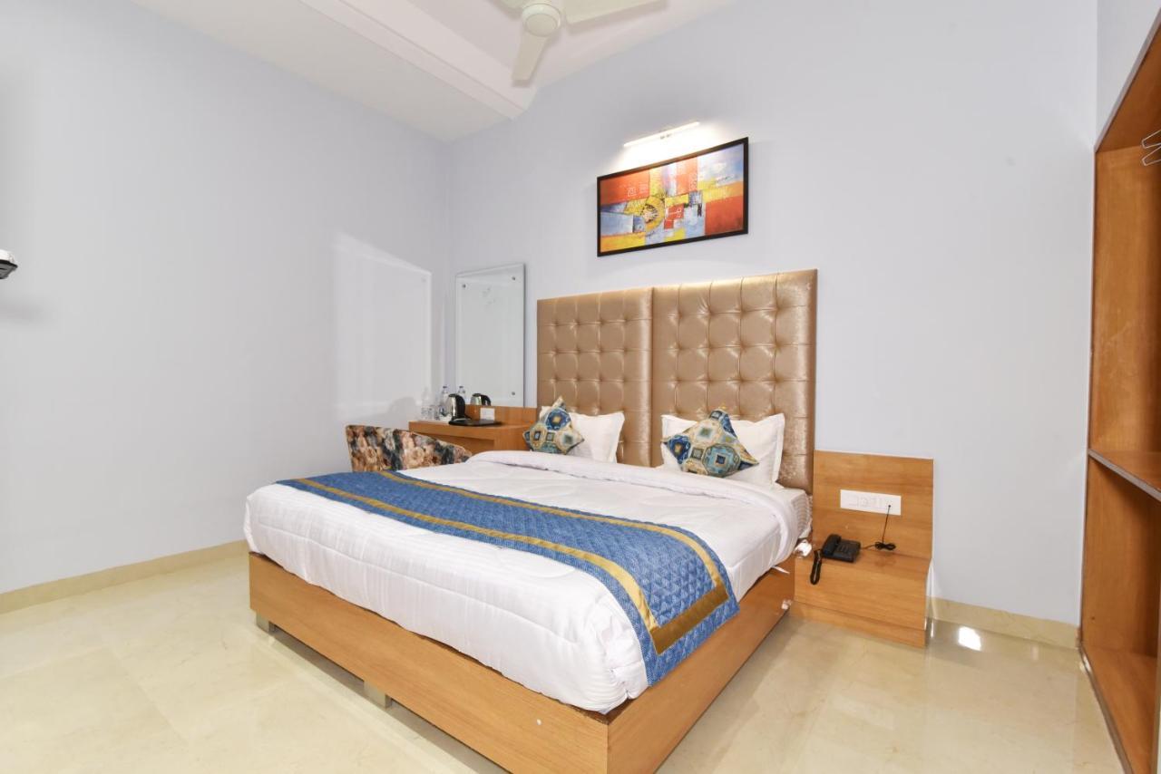 אמריצר Hotel Vacation Inn מראה חיצוני תמונה