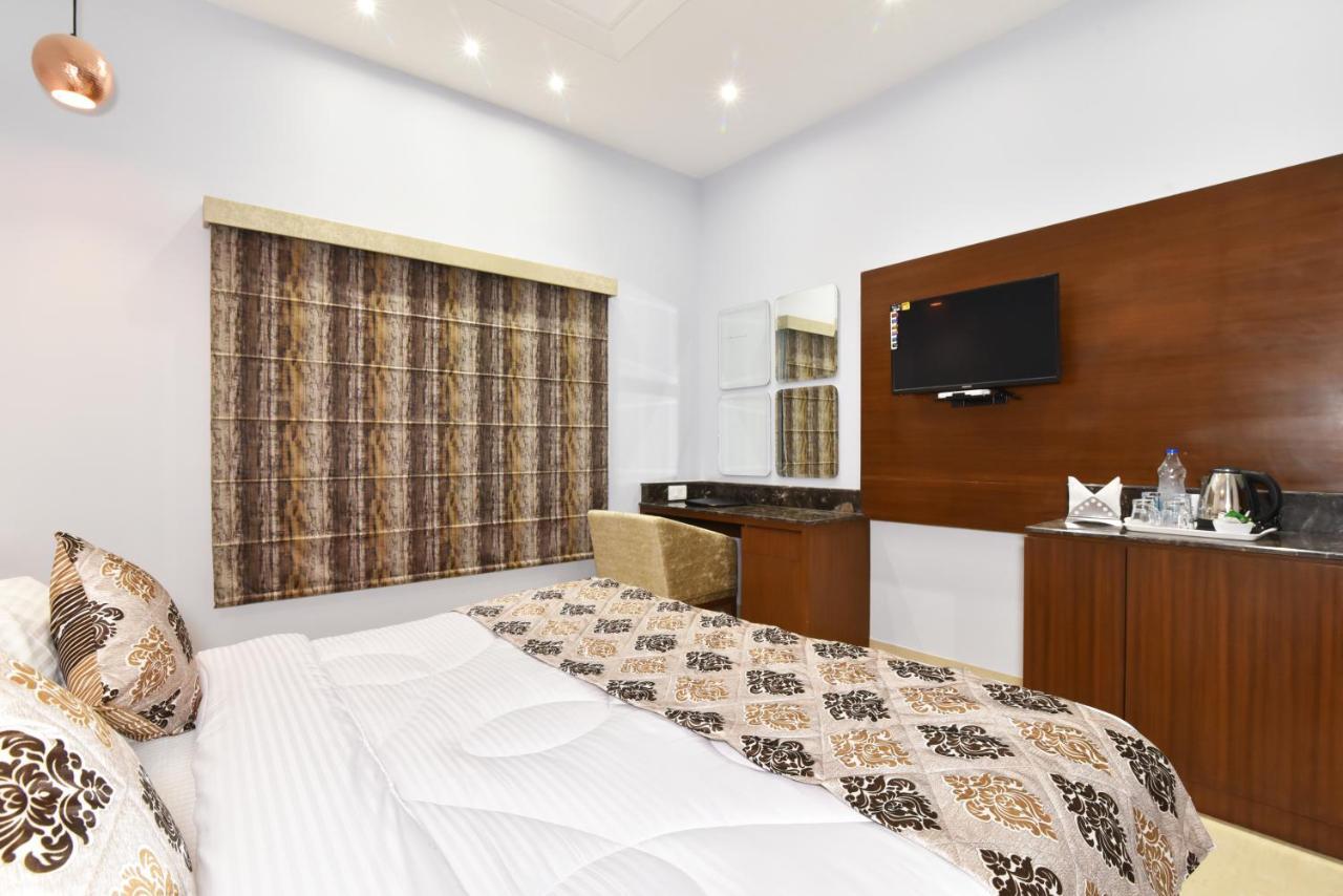 אמריצר Hotel Vacation Inn מראה חיצוני תמונה