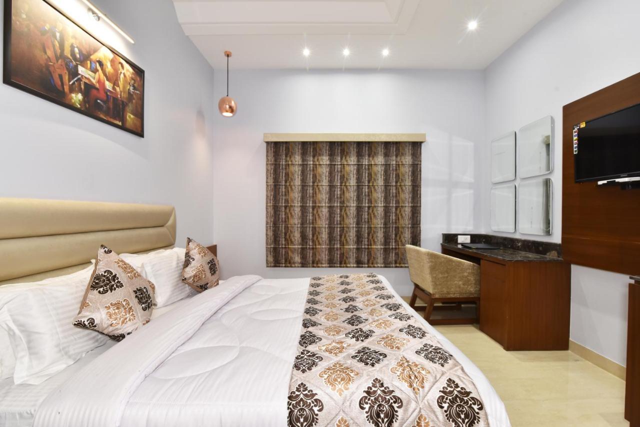 אמריצר Hotel Vacation Inn מראה חיצוני תמונה
